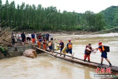 天气到底怎么了？对话中国气象服务协会会长许小峰